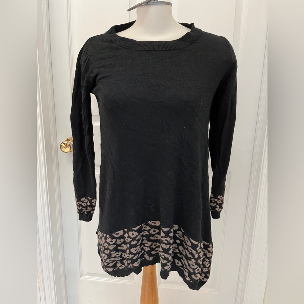 Alison Sheri ladies tunic/sweater, long sweater size xsmall
